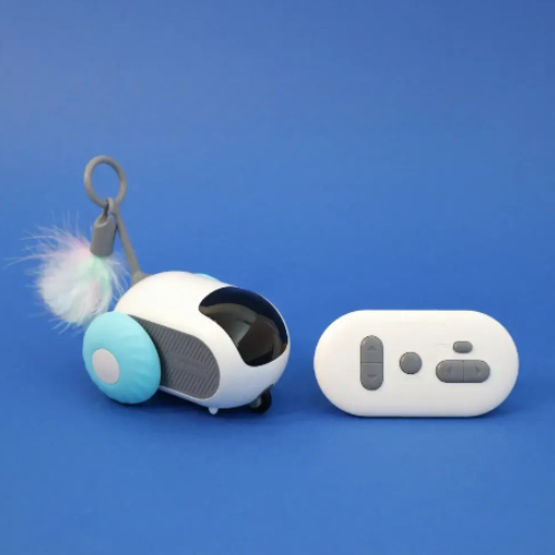 Interactive remote control toy for cats